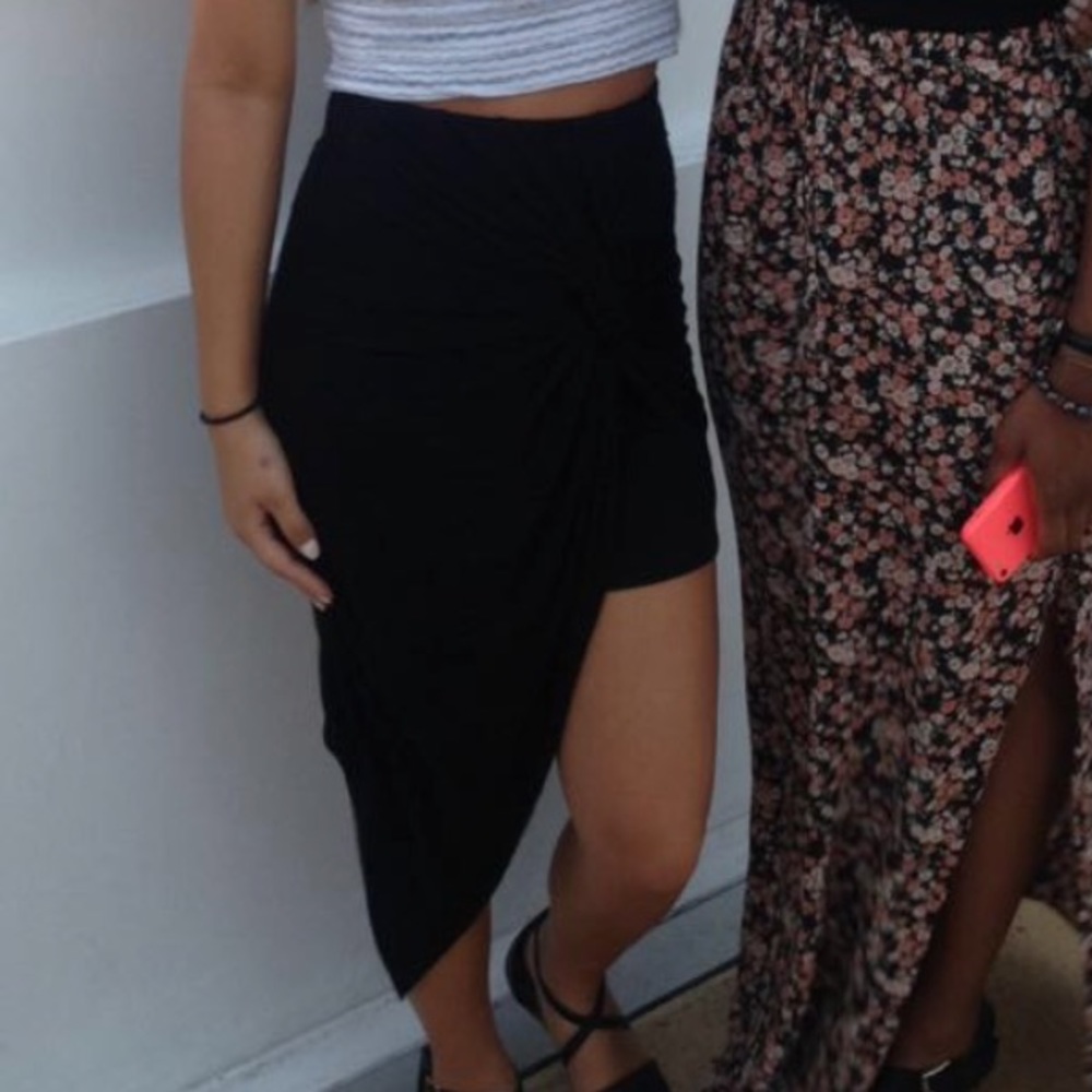 Black skirt